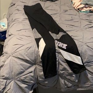 Used but in great condition pink ultimate leggings